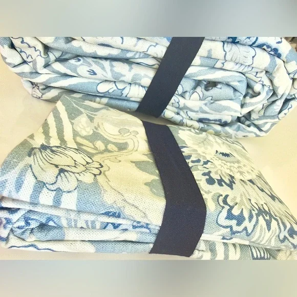 Pottery Barn Kravet Arboretum Floral Reversible Duvet Cover & Shams, Retail $449 - Picture 13 of 14